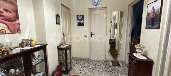 3 rooms Apartment in Bari, Italy No. 354673 17