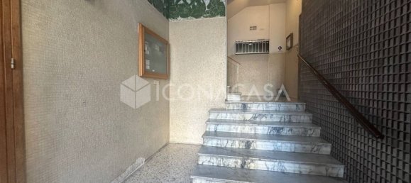 3 rooms Apartment in Bari, Italy No. 354673 3