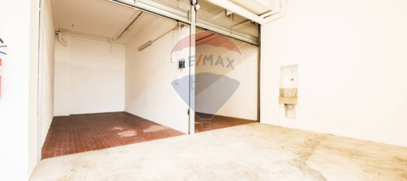 15m² Garage in Genoa, Italy No. 154903 5
