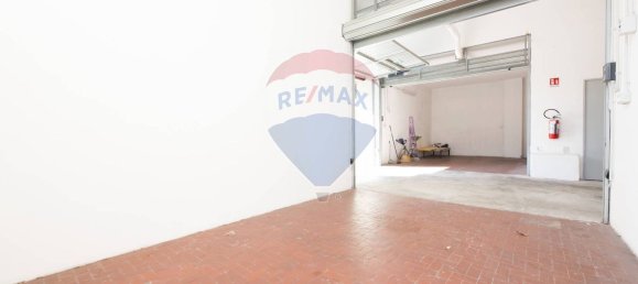 15m² Garage in Genoa, Italy No. 154903 17