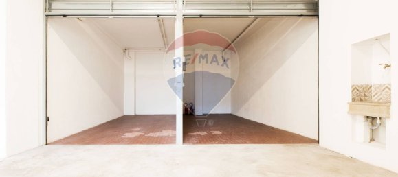 15m² Garage in Genoa, Italy No. 154903 4