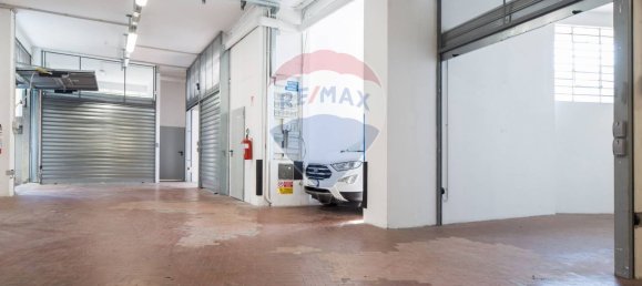 15m² Garage in Genoa, Italy No. 154903 26