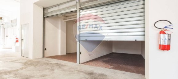 15m² Garage in Genoa, Italy No. 154903 12