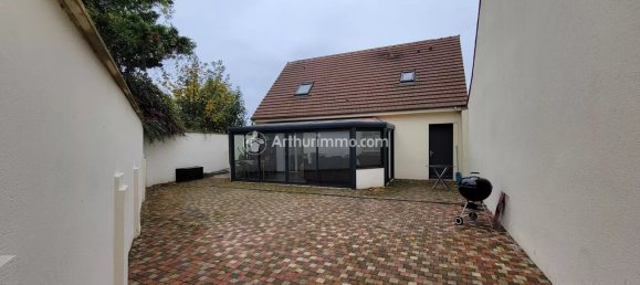 Casa de 3 dormitorios en Sarcelles, France No. 170038 11