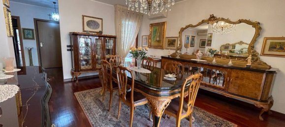 Apartamento de 3 dormitorios en Vigevano, Italy No. 11866 8