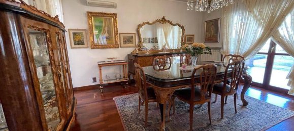 Apartamento de 3 dormitorios en Vigevano, Italy No. 11866 13