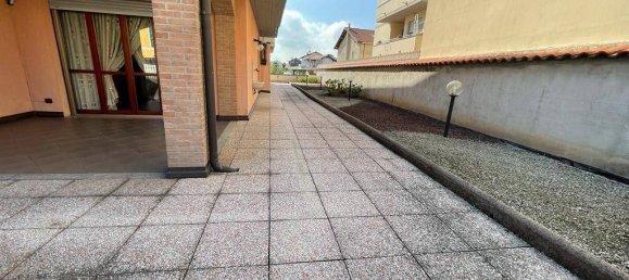 Apartamento de 3 dormitorios en Vigevano, Italy No. 11866 25