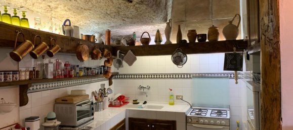 7 rooms Apartment in Arpino, Italy No. 85740 2