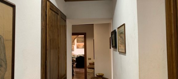 7 rooms Apartment in Arpino, Italy No. 85740 10