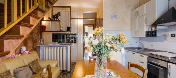 Dúplex de 5 habitaciónes en Collegno, Italy No. 9326 9