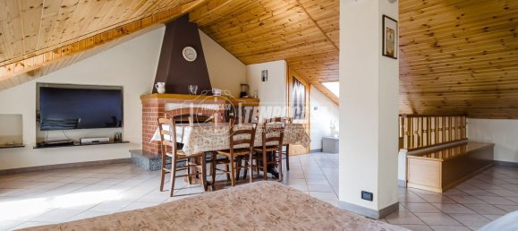 Dúplex de 5 habitaciónes en Collegno, Italy No. 9326 20