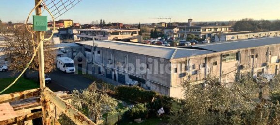 3 bedrooms House in Castelnuovo Magra, Italy No. 30093 7