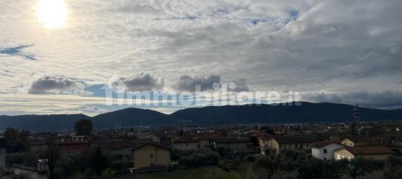 3 bedrooms House in Castelnuovo Magra, Italy No. 30093 13