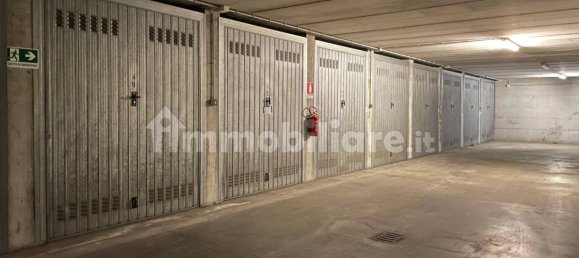13m² Garage in Turin, Italy No. 305794 4