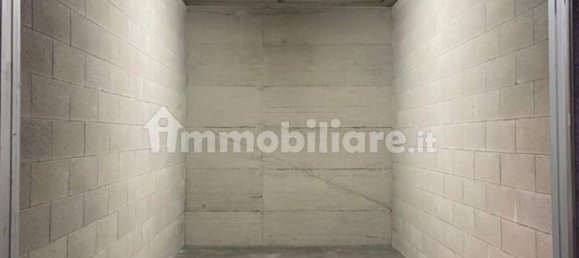 13m² Garage in Turin, Italy No. 305794 3