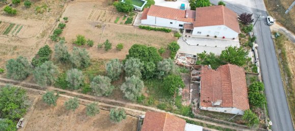 3 bedrooms Castles in Torres Novas, Portugal No. 14470 5