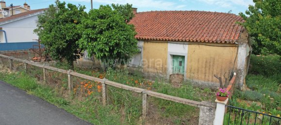 3 bedrooms Castles in Torres Novas, Portugal No. 14470 2
