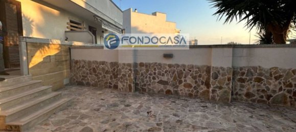 Вилла с 4 комнатами в Cavallino, Италия № 34650 3