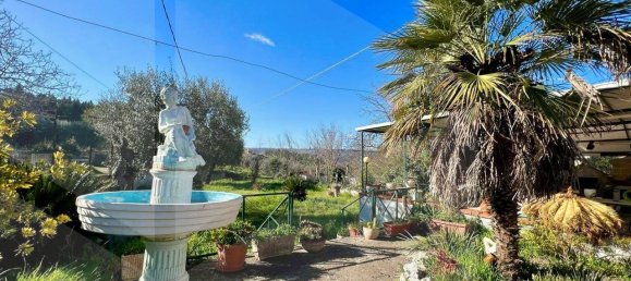 2 rooms House in Matera, Italy No. 22257 2