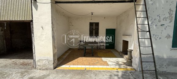 8 rooms House in Balzola, Italy No. 258099 15