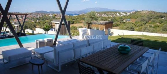 Villa 3+1 in Cesme, Turkey No. 28225 10