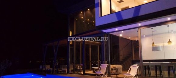 Villa 3+1 in Cesme, Turkey No. 28225 16