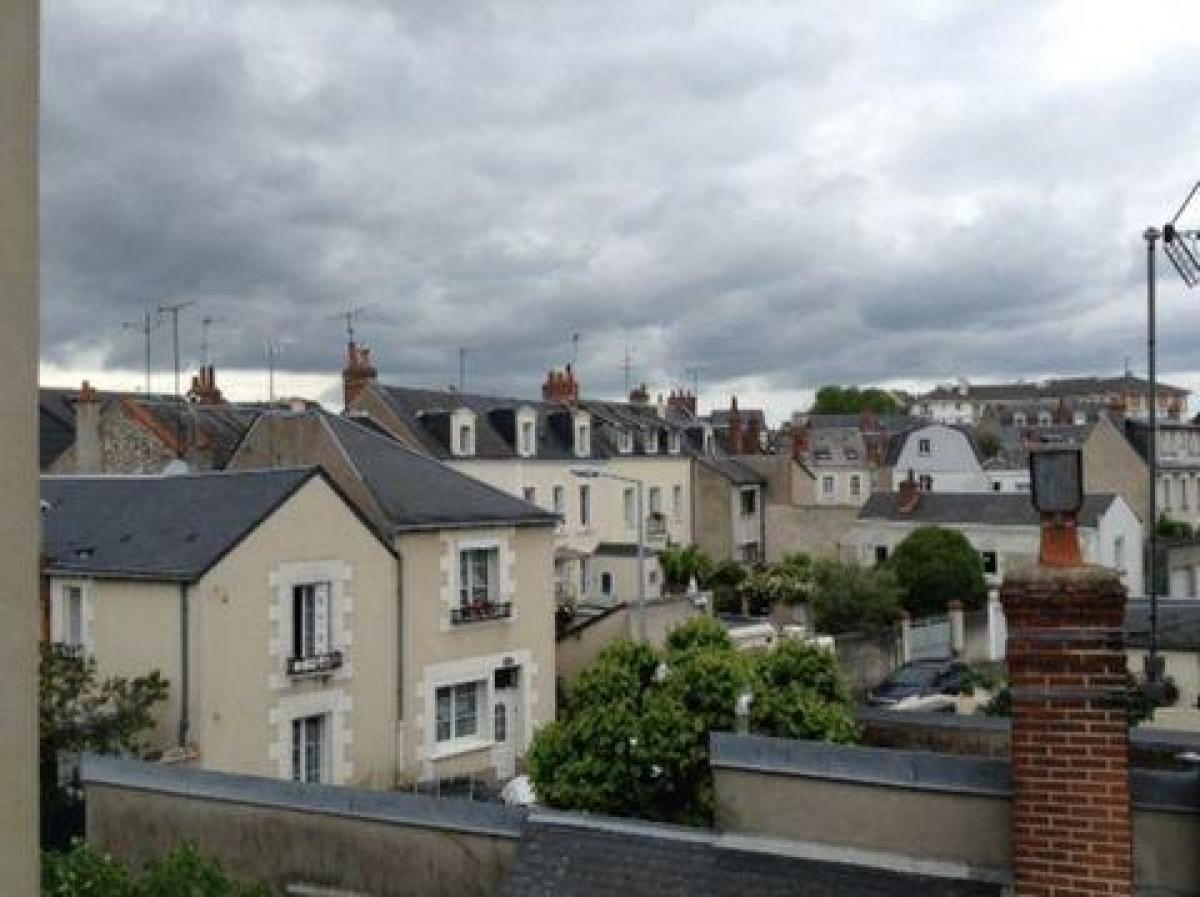 Studio in the Condo in Tours, France No. 14274