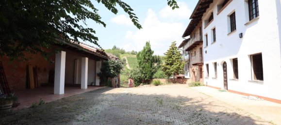 7 bedrooms House in Cisterna d'Asti, Italy No. 56167 38