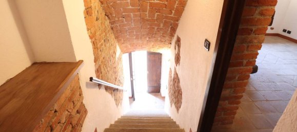 7 bedrooms House in Cisterna d'Asti, Italy No. 56167 24