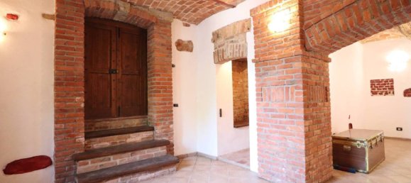 7 bedrooms House in Cisterna d'Asti, Italy No. 56167 6