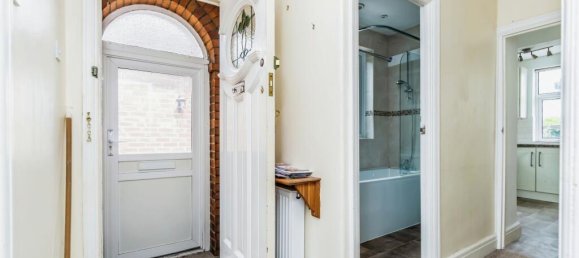 Bungalow T2 em Croydon, United Kingdom N.º 8145 9