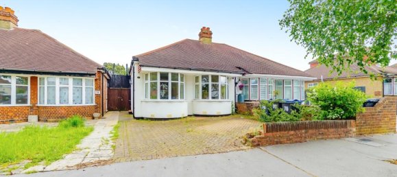 Bungalow T2 em Croydon, United Kingdom N.º 8145 17