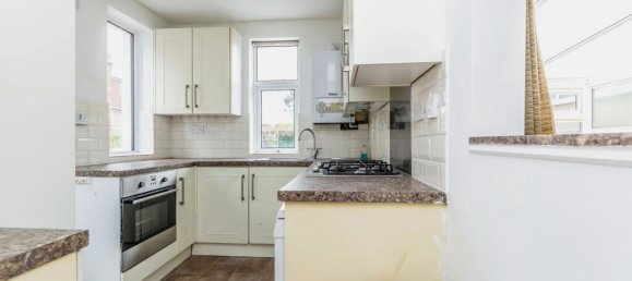 Bungalow T2 em Croydon, United Kingdom N.º 8145 11