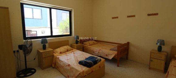 Villa de 9 dormitorios en Mosta, Malta No. 11272 6