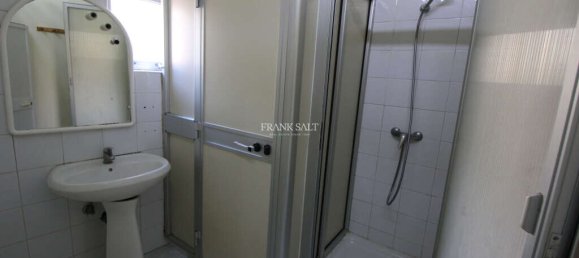 Villa de 9 dormitorios en Mosta, Malta No. 11272 15