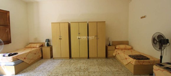 Villa de 9 dormitorios en Mosta, Malta No. 11272 9