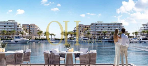 5 bedrooms Villa in Abu Dhabi, UAE No. 46687 6