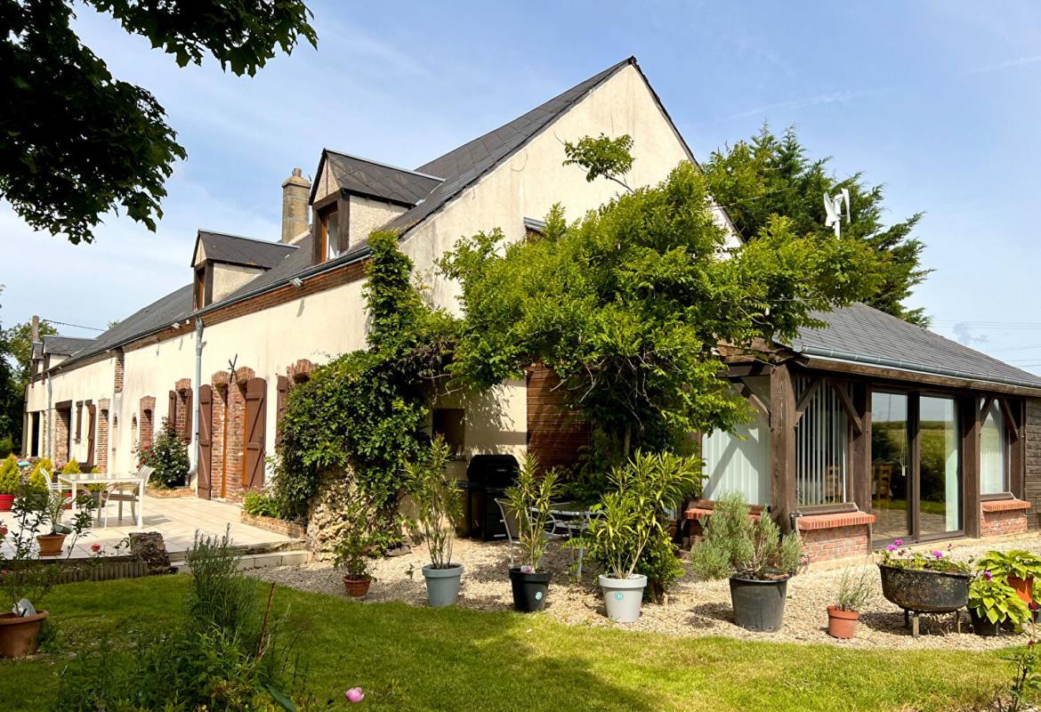 Casa T8 em Sarge-sur-Braye, France N.º 64237