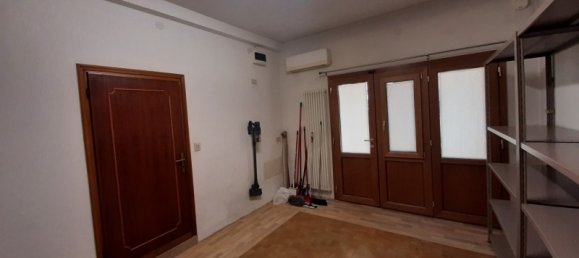 Apartamento de 3 habitaciónes en Mira, Italy No. 80214 37