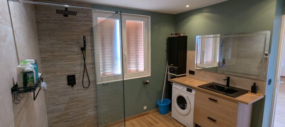 Вилла с 3 спальнями в Эн, Франция № 284908 9