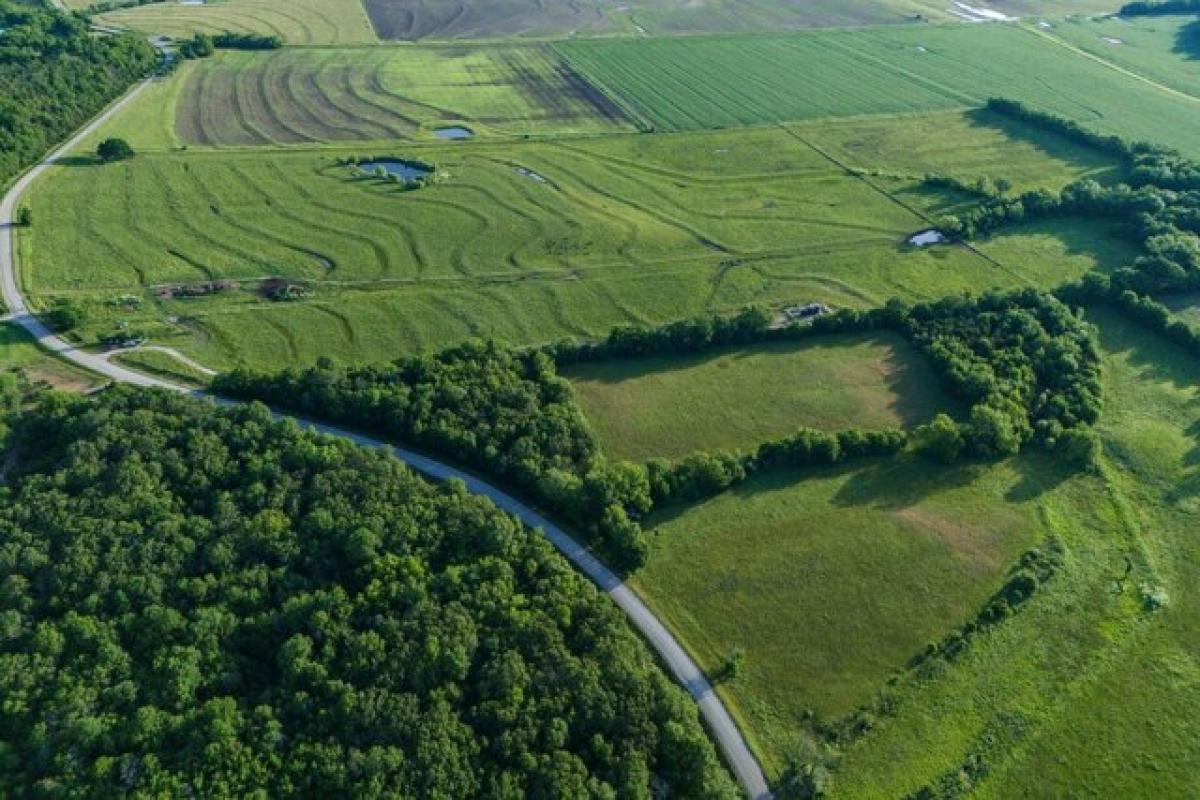  Land in Neodesha, USA No. 500997