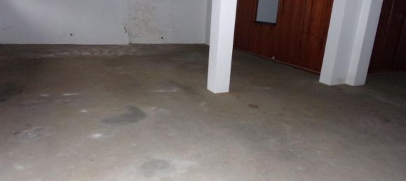 Laden in Porto, Portugal 202m², Nr. 8432 5