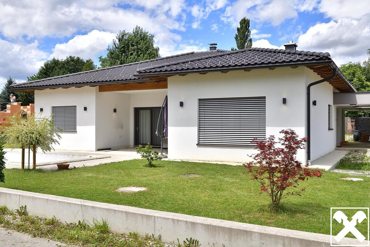 4 rooms Bungalow in Gschwandt, Austria No. 214210