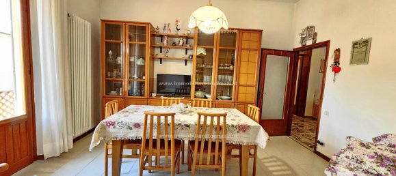 4 bedrooms Apartment in Certaldo, Italy No. 203227 22