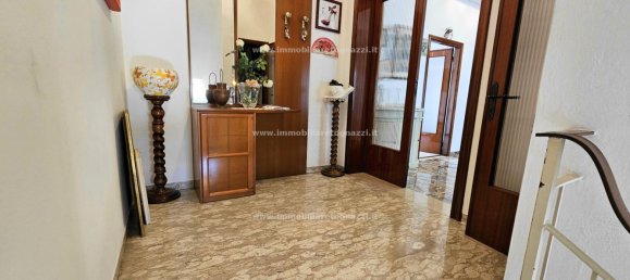 4 bedrooms Apartment in Certaldo, Italy No. 203227 13