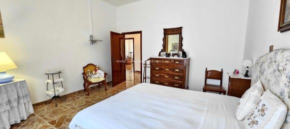 4 bedrooms Apartment in Certaldo, Italy No. 203227 27