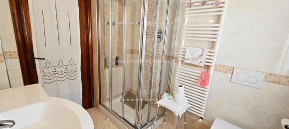 4 bedrooms Apartment in Certaldo, Italy No. 203227 32