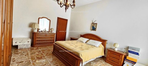 4 bedrooms Apartment in Certaldo, Italy No. 203227 26