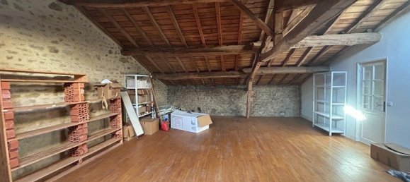  Castillos de 1 dormitorio en Bessines-sur-Gartempe, France No. 98330 29