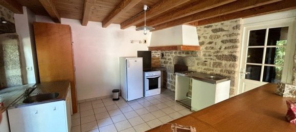  Castillos de 1 dormitorio en Bessines-sur-Gartempe, France No. 98330 25